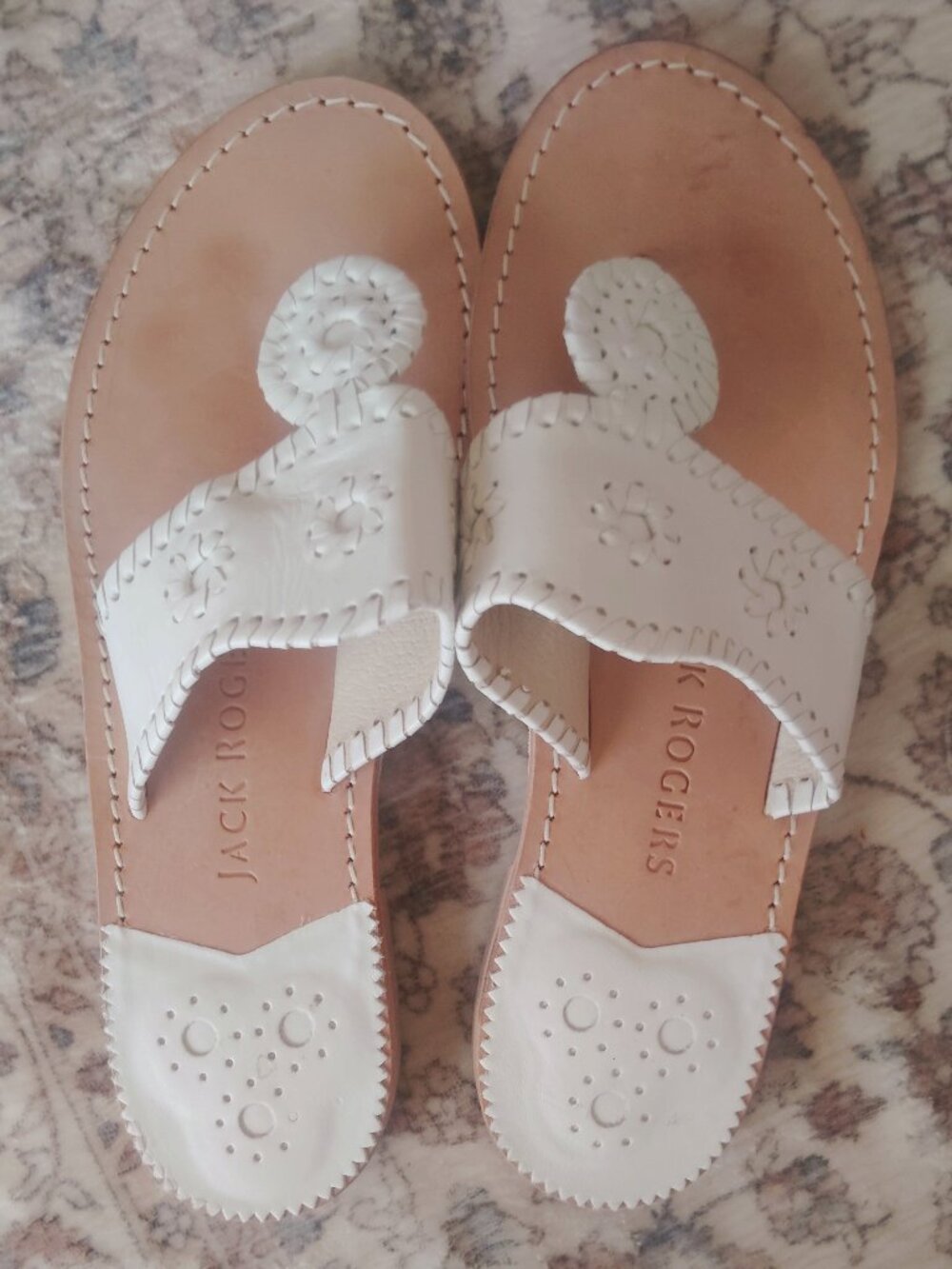 Size 9W Jack Rogers white 100% leather sandals